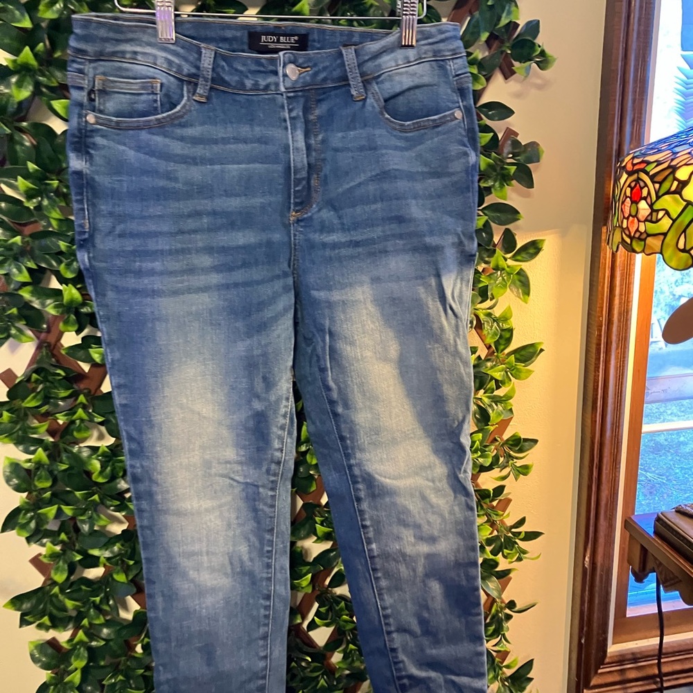 Judy Blue Medium Blue Skinny Fit Jeans